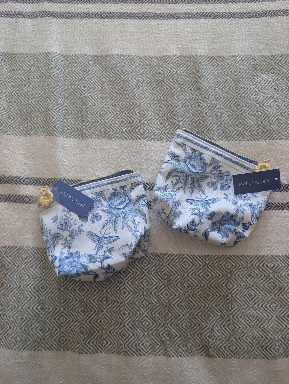 Two Estee Lauder Cosmetic Pouches Blue and White Toile New